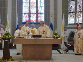 Feierlicher Gründungsgottesdienst der Pfarrei St. Heimerad (Foto: Karl-Franz Thiede)